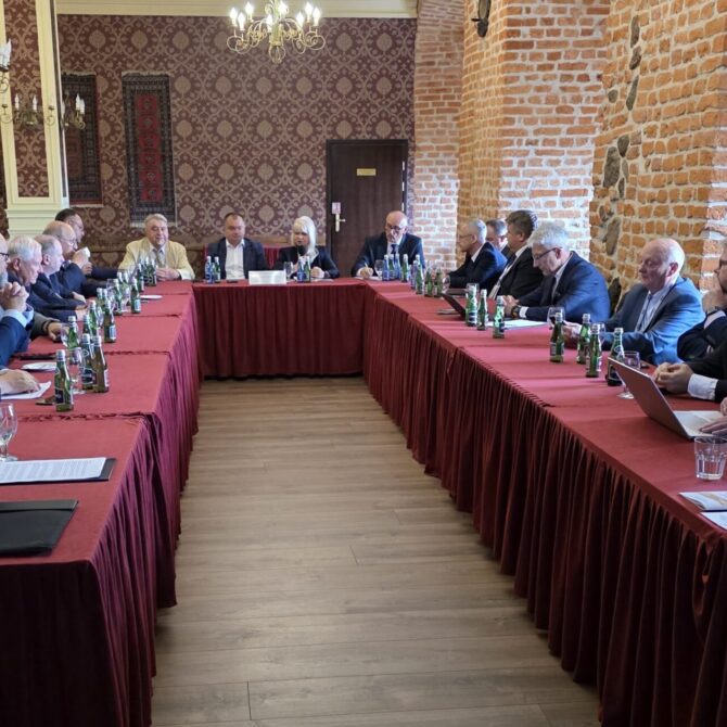 Plenarne posiedzenie Komitetu Transportu PAN w Rynie